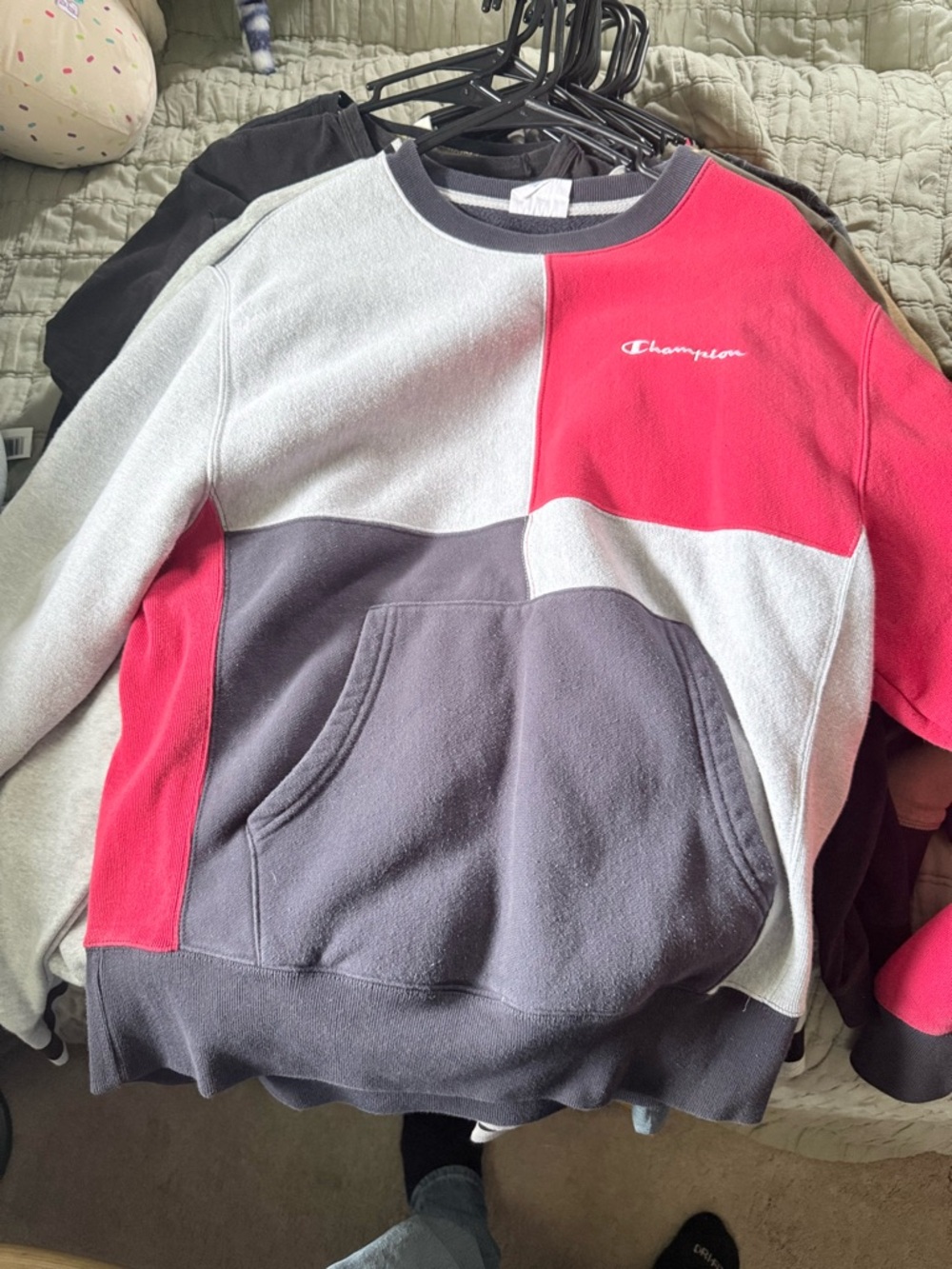 Champion Men's Colorblock Crewneck Sweatshirt - Red/Gray/White